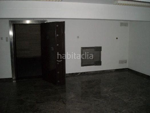 Foto e5765f92-7792-4851-ac46-ddef742e22de. Local comercial a Canet de Mar