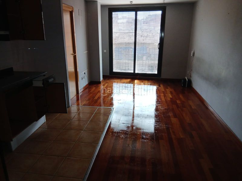 Foto 4b5c1ee9-a49b-457b-9bee-bcf408ef8030. Apartament a Centre Vic