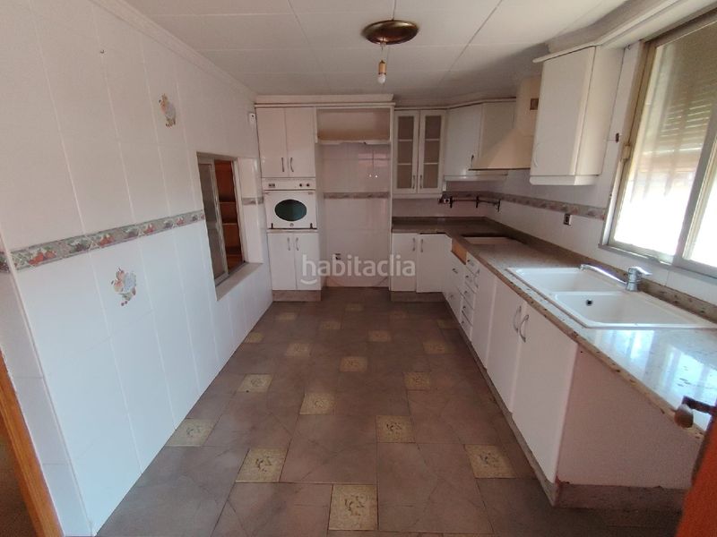 Foto cc7b5c0b-eb7a-42c4-9177-c1e70cdf9e21. Pis a Centro Xirivella