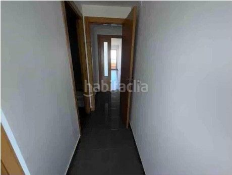Foto ed7a00e4-0815-4148-a1cc-38aefc647698. Pis a Centro Comercial - Capsades - Hospital Vinaròs