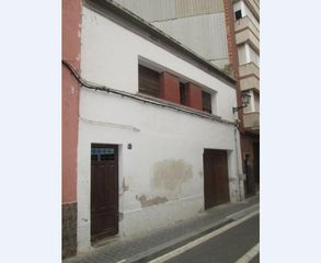 Chalet  C/ santa anna. Solvia inmobiliaria  casa vendrell el