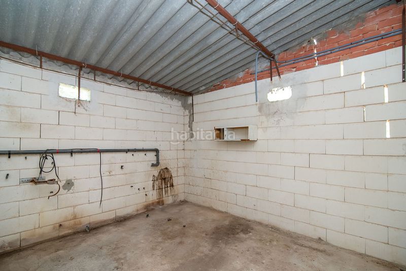 Foto ee36626b-0bb6-4dbb-ab89-ffe4ec9240a4. Finca rústica solvia inmobiliaria terreno con edificación en Abanilla