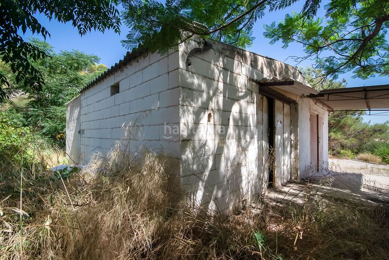 Foto fef6089a-0e09-4353-a675-57365a82fe43. Finca rústica solvia inmobiliaria terreno con edificación en Abanilla