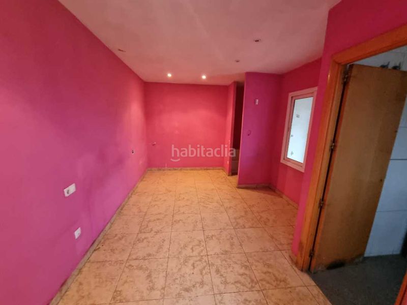 Foto b6654def-d1c4-4f19-8675-bb592816bf34. Edificio solvia inmobiliaria edificio en La Cogullada Terrassa