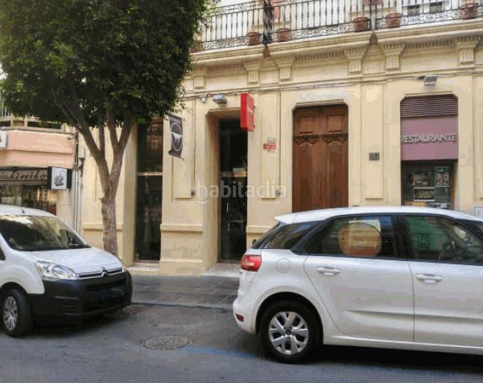 Foto 76e82504-40b6-4049-b977-91458071cd9a. Local comercial a Centro Almería