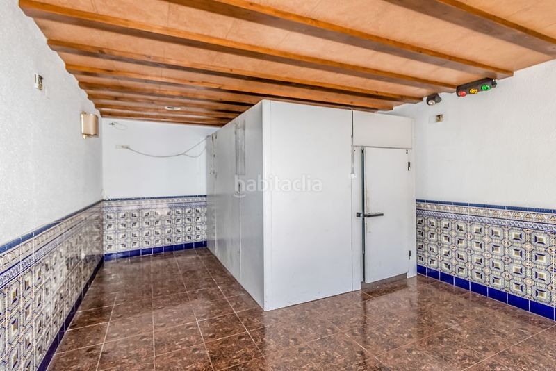 Foto 0a0af3d7-67ea-4e44-84fa-af5d01666a10. Local comercial a Eixample Sabadell