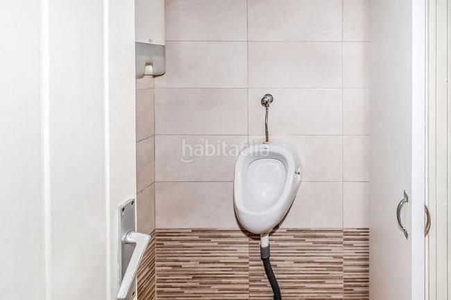 Foto 5dc89b1c-fb4d-4866-9e66-daadfdf8f2c6. Local comercial a Eixample Sabadell