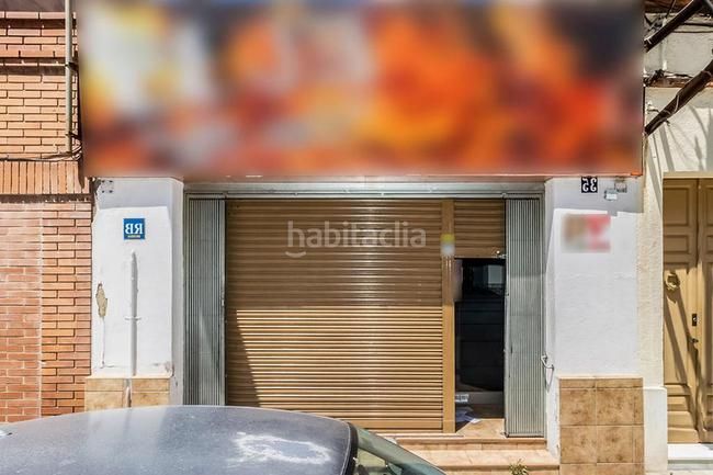 Foto a3e8a3b6-b925-495c-b032-3b971a58e104. Local comercial a Eixample Sabadell