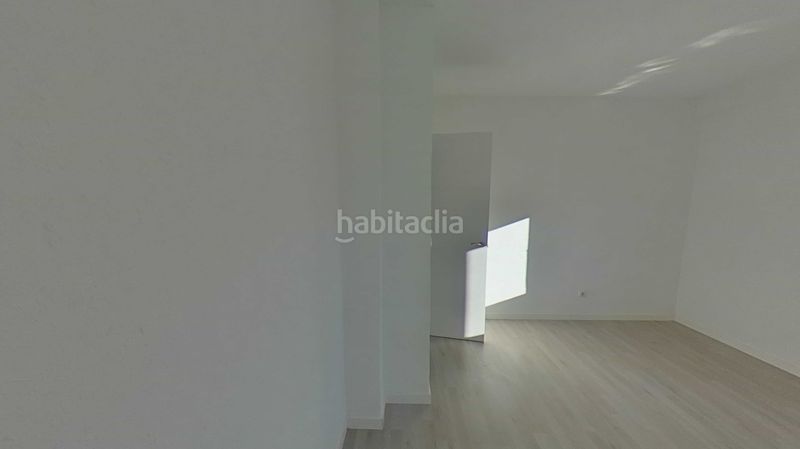 Foto 047436fb-56cb-4344-adf7-09b63d5d2e66. Pis amb calefacció a Ventas Madrid