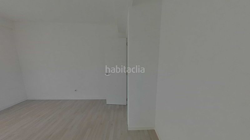 Foto a4887c1f-c8d0-494c-82f8-b6f77ffe19fb. Pis amb calefacció a Ventas Madrid