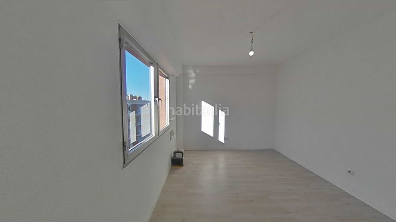 Foto fcf8fe2c-ba4c-450d-be4d-3e830e282cd6. Pis amb calefacció a Ventas Madrid