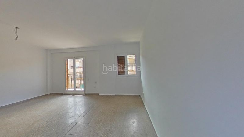 Foto db171d96-8098-49d8-b409-1827e449c7cc. Pis a Pinedo Valencia