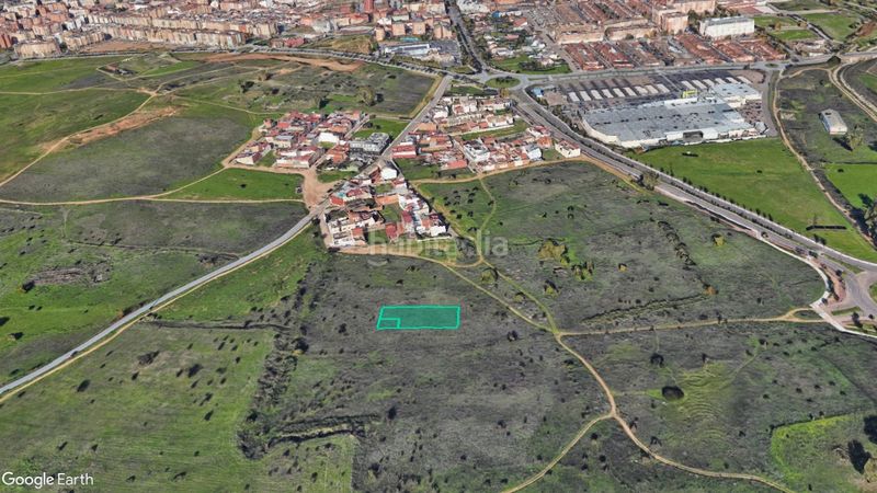Foto 5125303e-56df-43b4-9715-c40687883b43. Finca rústica a Maria Auxiliadora - Barriada de Llera Badajoz