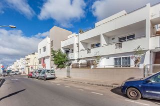 Etagenwohnung  C/ vicente guerra. Solvia inmobiliaria  piso arrecife