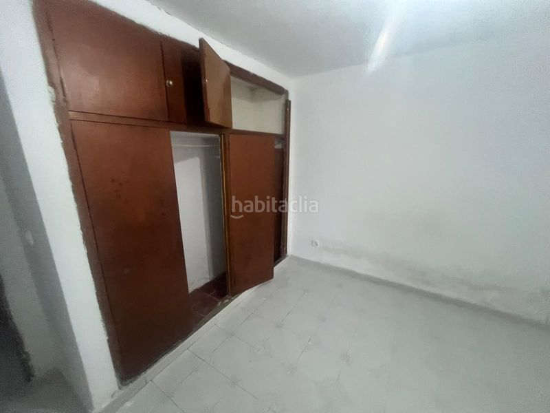 Foto 4f5437b5-fddb-4944-bf7f-86bda511599f. Towny house in Lora del Río