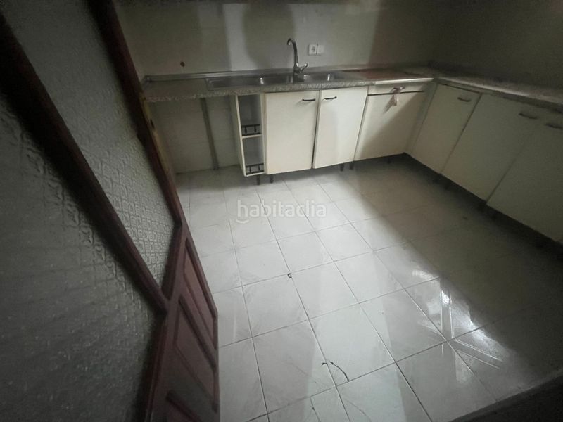 Foto 9f8d7251-1375-48e8-8c60-40d81dce37ec. Towny house in Lora del Río