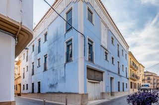 Piso  C/ colón. Solvia inmobiliaria  piso lalcúdia