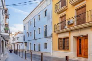 Piso  C/ colón. Solvia inmobiliaria  piso lalcúdia