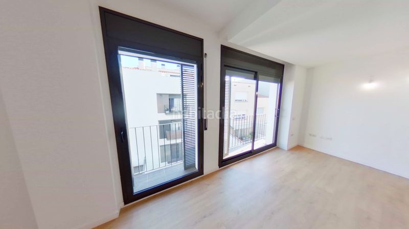 Foto 07e3e050-826d-4dea-af19-f9270c95c65a. Estudi amb aparcament a Segle XX Terrassa