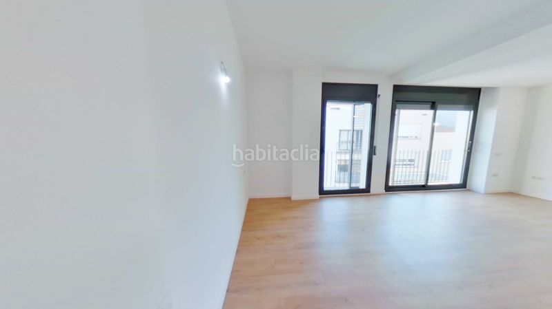 Foto 71634680-2942-4260-9a69-ba18d117113f. Estudi amb aparcament a Segle XX Terrassa