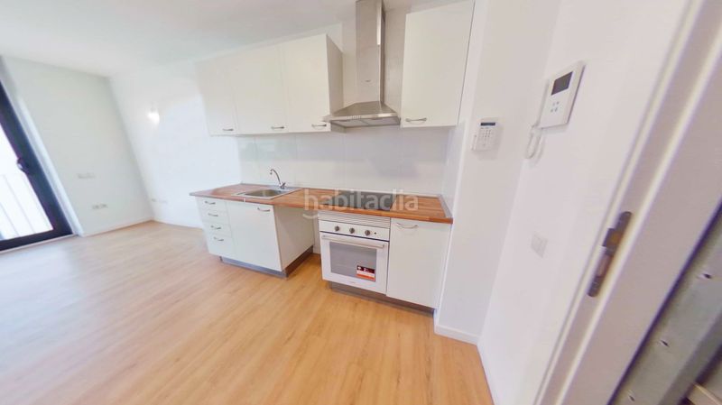 Foto 9a1e0241-4709-4980-bdb8-1f727dab6300. Estudi amb aparcament a Segle XX Terrassa