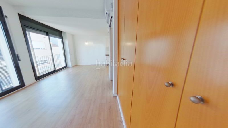 Foto e8d1d067-0d8a-45cc-bb3c-e97215c72d2c. Estudi amb aparcament a Segle XX Terrassa
