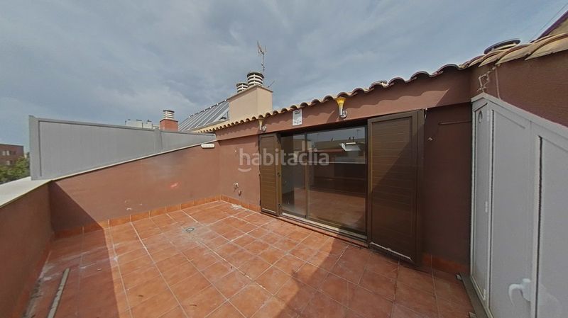 Foto 02f36d11-339d-42c3-99b9-06387e32b96c. Dúplex amb aparcament piscina a Torre - Sana Terrassa