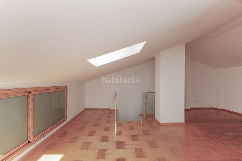 Foto 3c825789-df64-4c61-81c9-f6f9538c5e0a. Dúplex amb aparcament piscina a Torre - Sana Terrassa