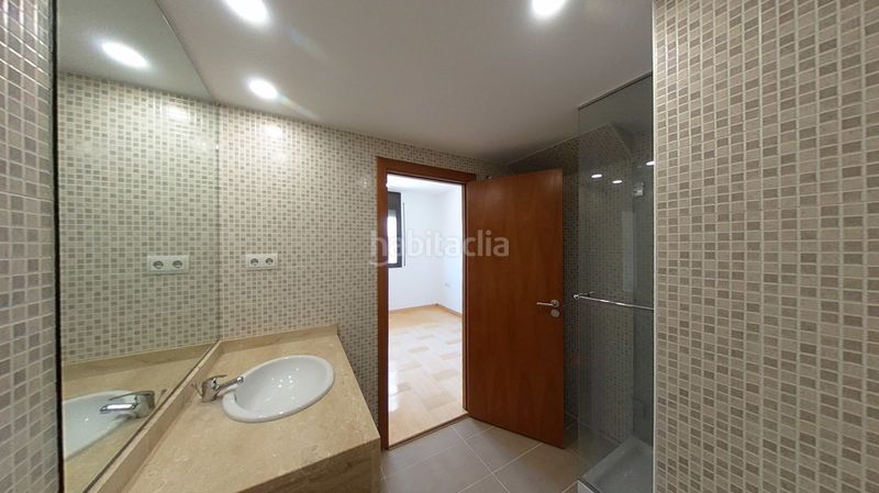 Foto a86fbede-ec9e-4ae4-8f8c-5d7aa81c444d. Dúplex amb aparcament piscina a Torre - Sana Terrassa