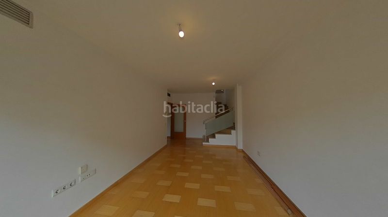Foto cb2a9e6d-f9fc-4429-be9b-3ca9acfae8b0. Dúplex amb aparcament piscina a Torre - Sana Terrassa