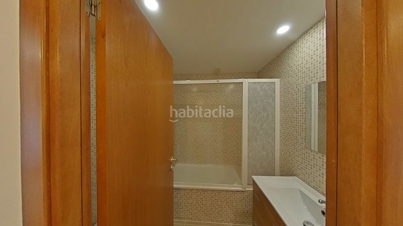 Foto ebb5d7c8-deb1-4adb-81b0-e07b8865545b. Dúplex amb aparcament piscina a Torre - Sana Terrassa