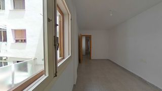 Pis  C/ murillo. Solvia inmobiliaria  piso calpecalp
