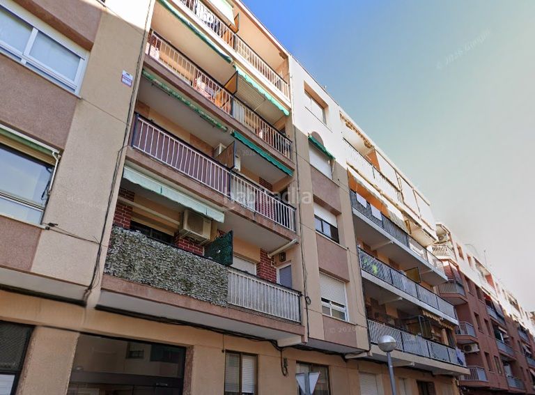 Foto 2dccce20-6460-46cd-897a-8263f0b4bff8. Pis a Vila-seca poble Vila-seca