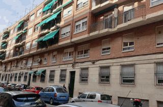 Pis a C/ Vicente Fuentes Sansano