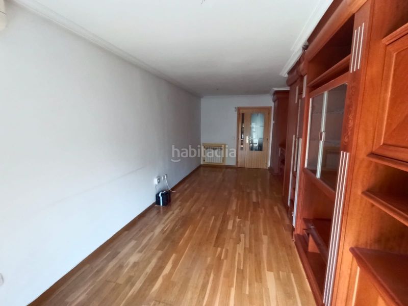 Foto 9be1f0d9-a665-464a-aa3f-d96a83fd9596. Pis a Orcasitas Madrid