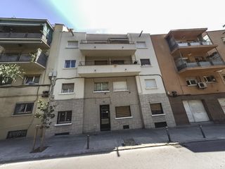 Piso  Pasaje mare de deu del coll. Solvia inmobiliaria  piso barcelona