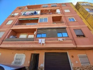 Pis  C/ pere ignaci casany. Solvia inmobiliaria  piso massanassa