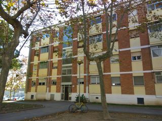 Piso  C/ camps blancs. Solvia inmobiliaria  piso sant boi de llobregat