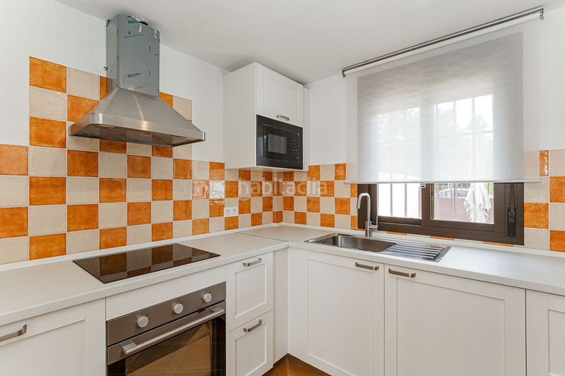 Foto 5367dd67-4266-4f23-80ac-8a97e4b25359. Casa aparellada a Aracena