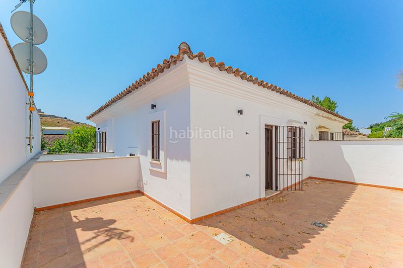 Foto dfcff95e-901b-43c6-b17a-ea30c7abbb44. Casa aparellada a Aracena