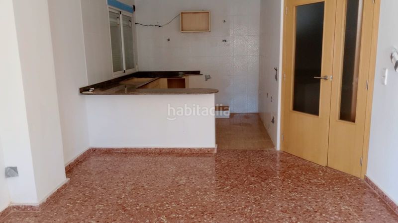 Foto 3db2a13e-a36f-492c-bb5b-1831539f5bf4. Pis a Requena
