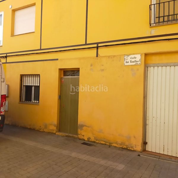 Foto 9342ea9c-99e4-4529-86fd-baabcc840a62. Pis a Requena