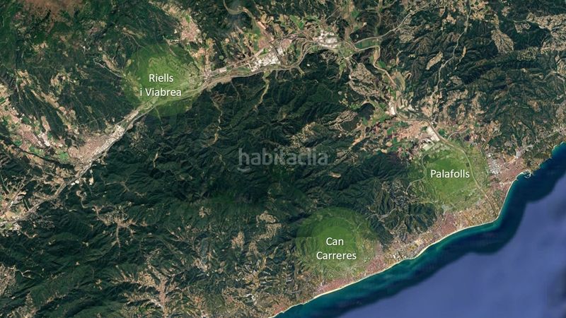 Foto d58238fe-ddb8-4432-9ce0-ee7345125fbd. Finca rústica a Riells i Viabrea