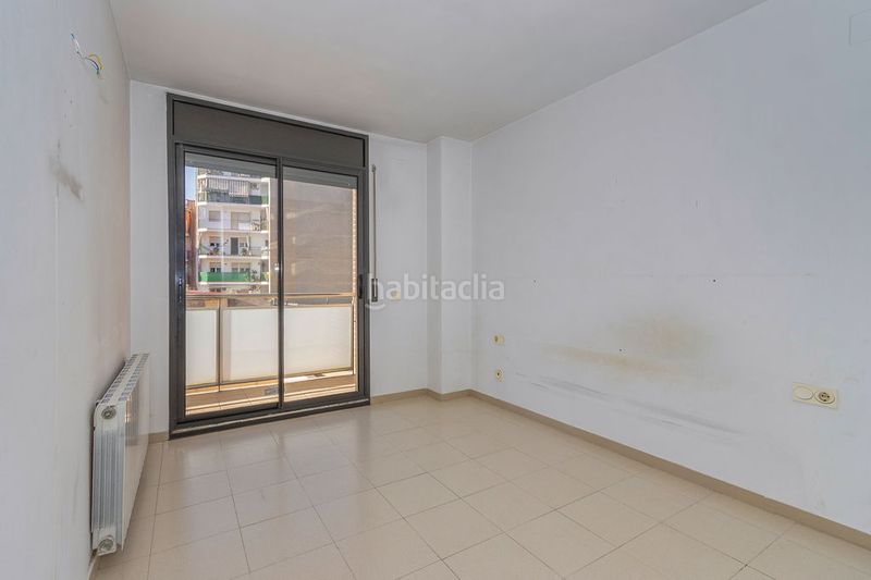 Foto e34489df-266c-44ee-aa35-12d21bedd341. Pis amb aparcament a Cappont Lleida
