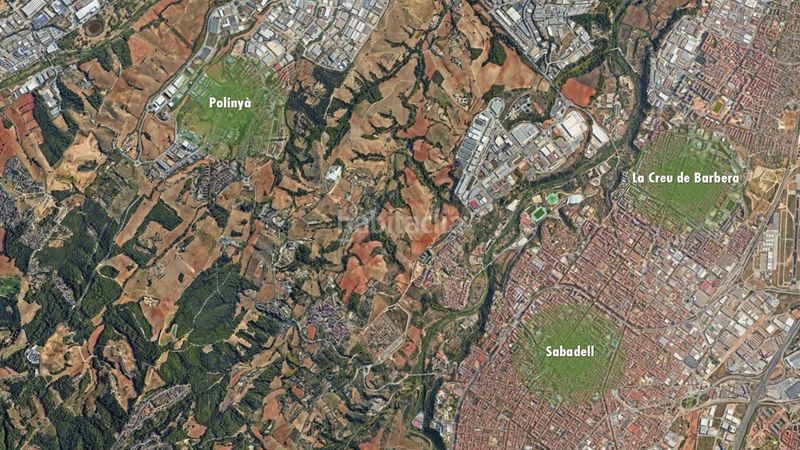 Foto e1473e4a-866c-445f-a3ce-e4940f5bfec4. Oficina a Polinyà