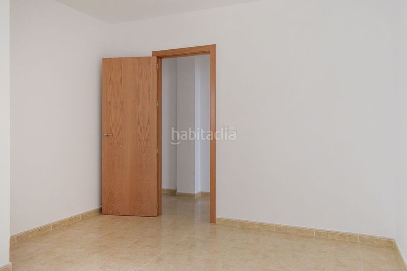 Foto eadad270-8eb4-49fa-9a52-e6ebda6ebaf6. Pis amb aparcament a San Clemente