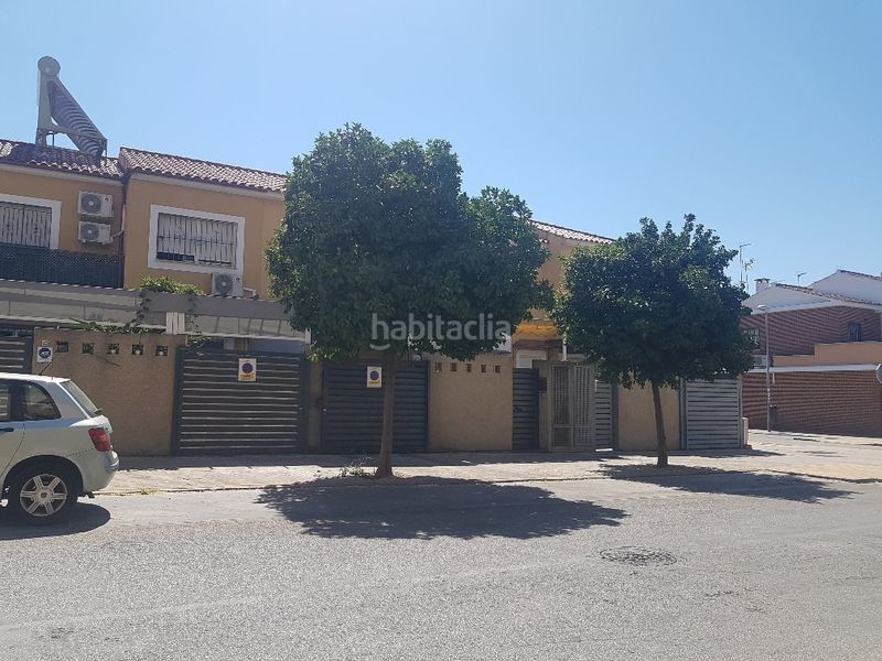 Foto 73e2a801-3f30-49f2-8e1d-5e886d471612. Xalet a Palmete Sevilla