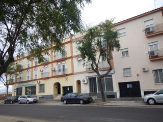 Etagenwohnung  Av/ dolores ibarruri. Solvia inmobiliaria  piso palacios y villafranca los