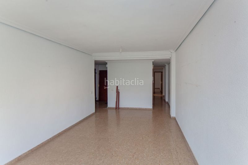 Foto 4725567f-2f74-49e6-978c-555f724d97cf. Pis a Torrefiel Valencia
