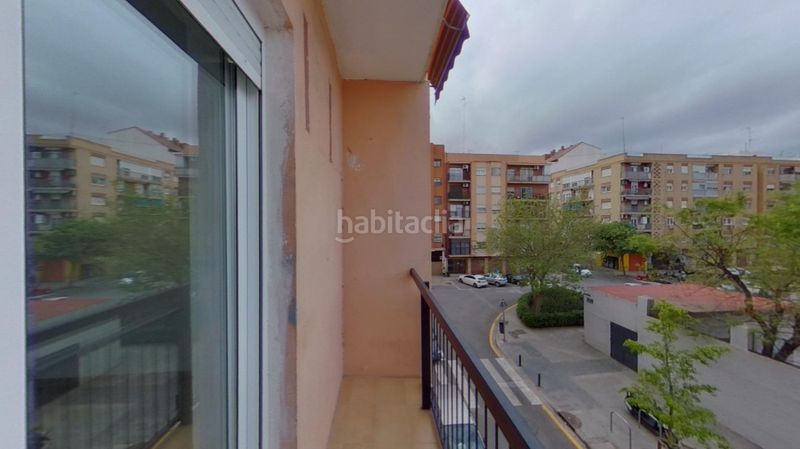 Foto a11471c8-4fc3-4c66-b6a2-3a66b56904a3. Pis a Torrefiel Valencia